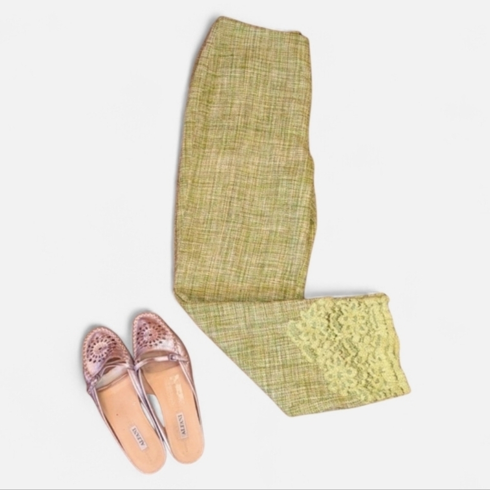 MAG by Magaschoni Green 100% Silk Lace Hem Crop Pants Size 4